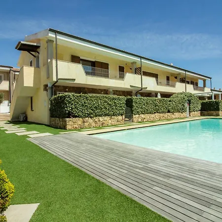 Appartement Guesthost - With Pool Near The Sea *