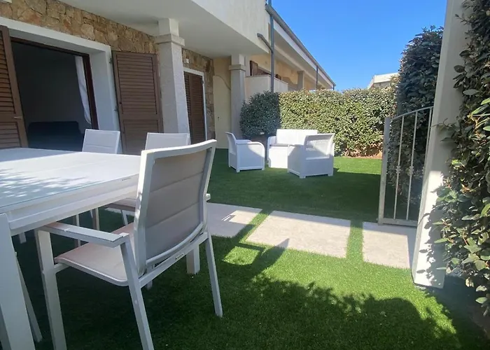 Daire Guesthost - Sea-view With Pool *