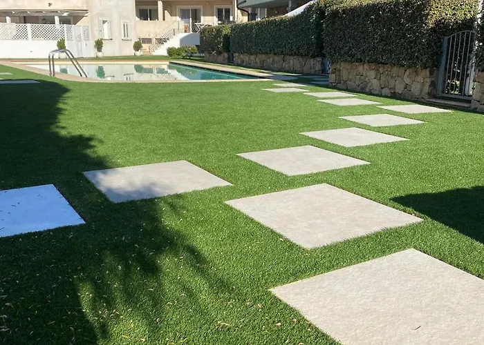 Guesthost - Sea-view With Pool Palau